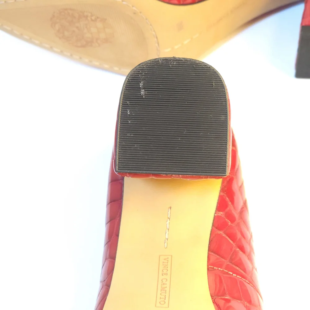 Vince Camuto Red Croc-Embossed Pointed-Toe Pumps - Picture 8 of 9